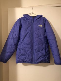 North Face girl’s purple & light green reversible jacket, size Large (14/16)