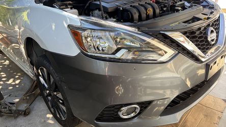 2016-2019 Nissan Sentra headlights