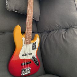 Fender Player Plus Bass