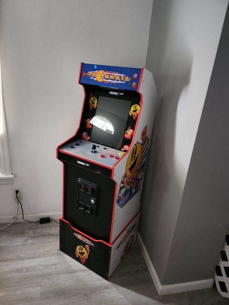 Stand Up Retro Games