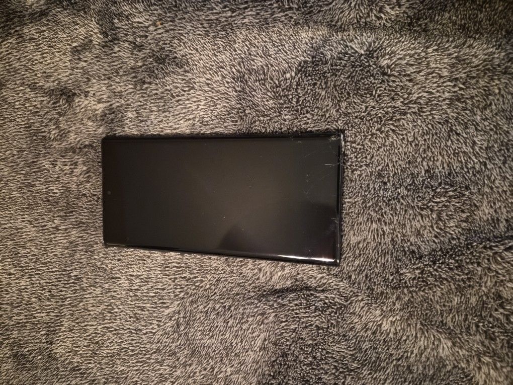 Samsung Note 10 +, Samsung Note 10+ (UNLOCKED) 3 CASES And A S6 SERIES Galaxy watch