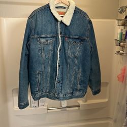 Levi’s Sherpa Trucker Jacket