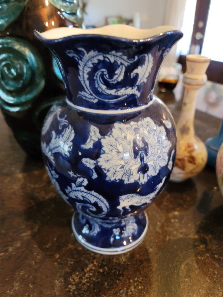 Kirklands Blue Floral Vase