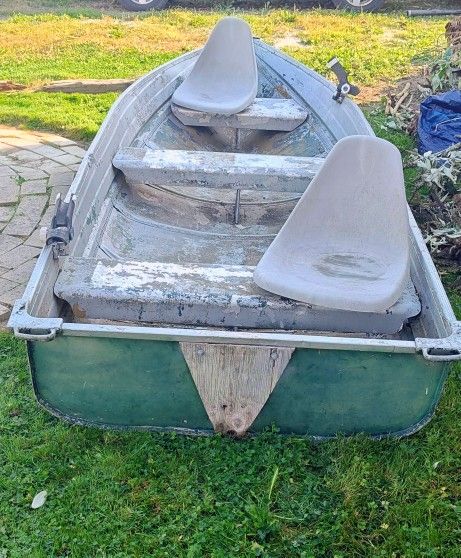 12ft Aluminum Boat