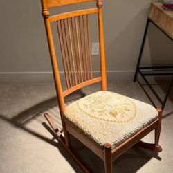 Amish Rocking Chair 