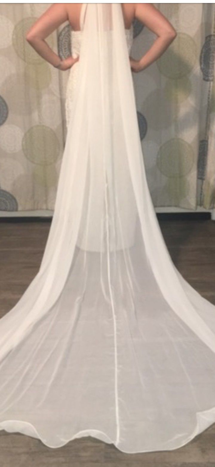 Davids Bridal Ivory/beaded Wedding Dress 20W