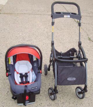 Graco infant car seat ( new ) plus stroller frame
