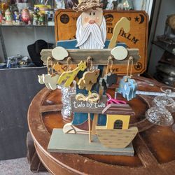 Wood Noah's Art Carving Home Decor 