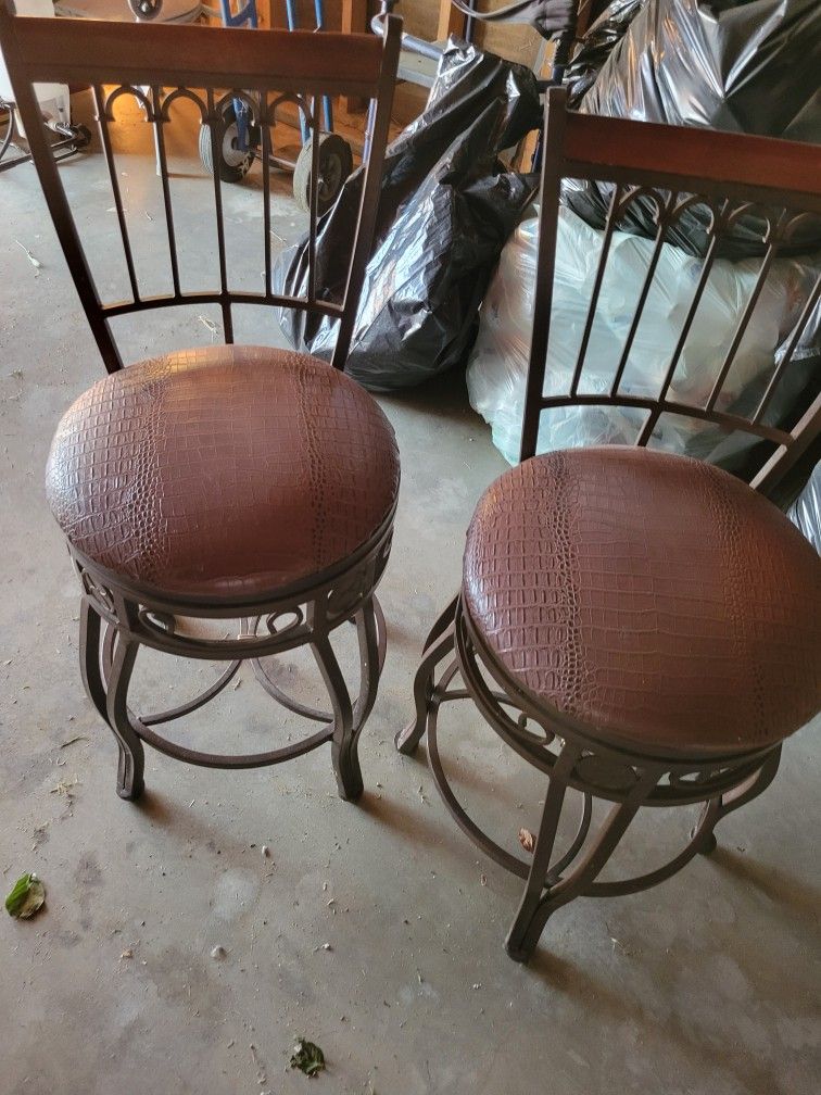 Bar Stools 