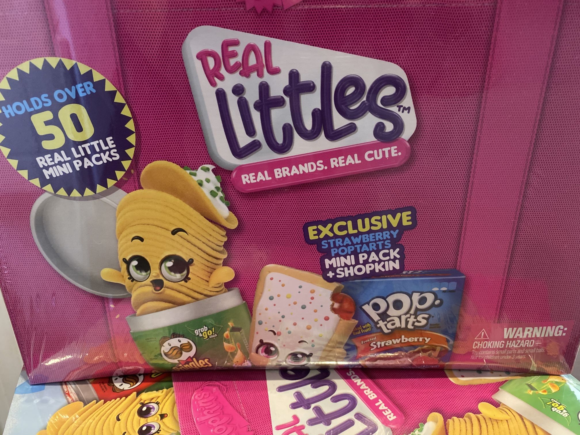 Shopkin Real Littles Collector Case with Exclusive Strawberry Pop Tarts Mini Pack