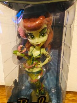 DC Poison Ivy Figure