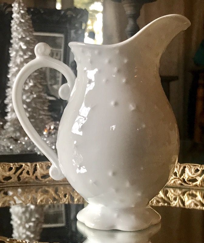 VINTAGE I. GODINGER & CO. HOBNAIL PATTERN WHITE PORCELAIN PITCHER/CREAMER