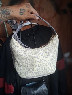 Dooney bourke