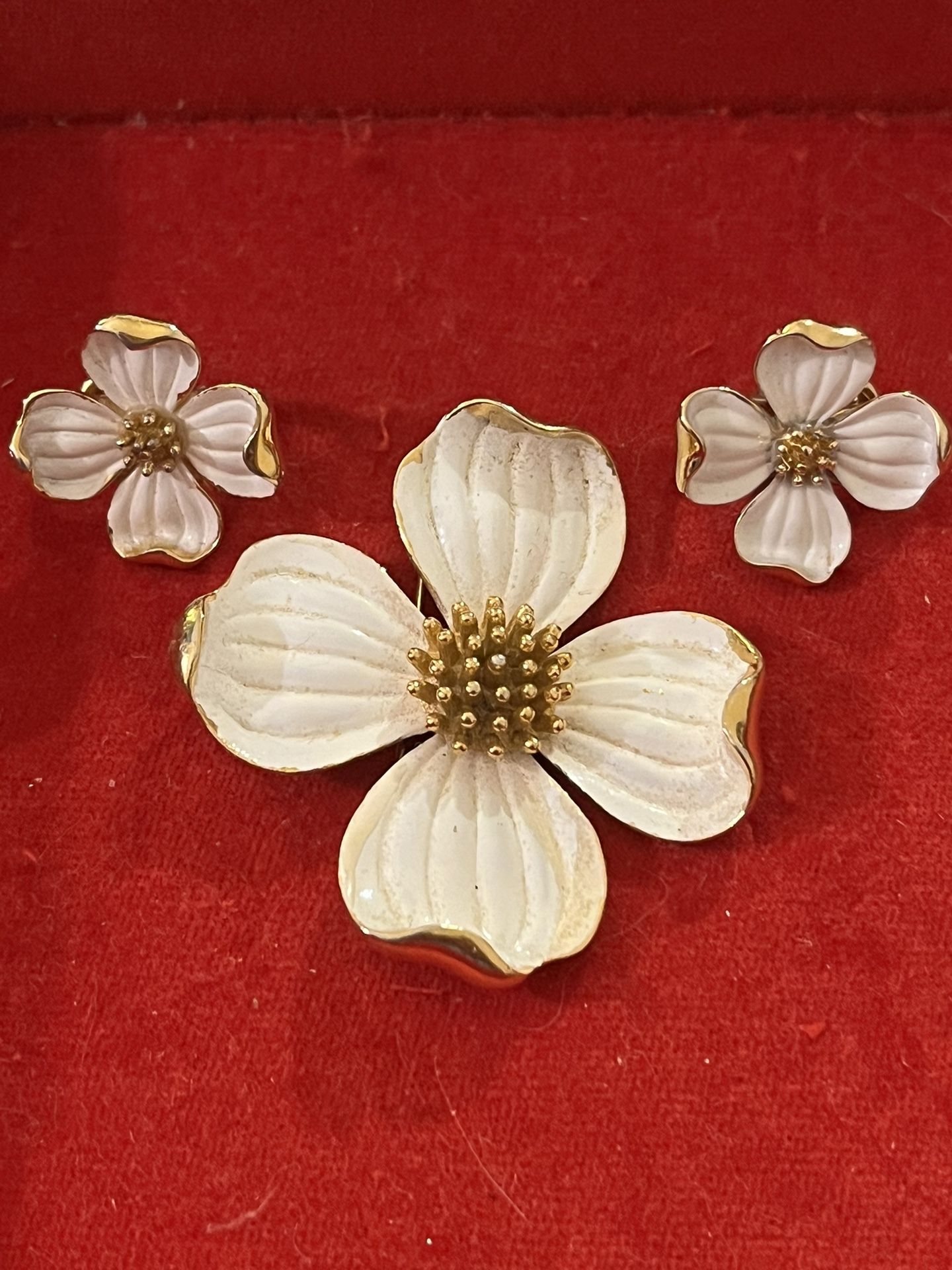 Vintage Trifari Signed Dogwood Flower Brooch (2 Inches) With Matching Clip-on Earrings