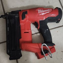 Milwaukee Nailer 