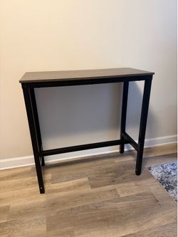 Bar/Kitchen Table