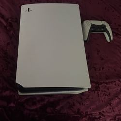 White ps5 with white controller comes with cords