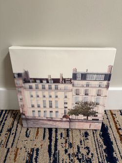 Amour de la Ville canvas- 18 inches