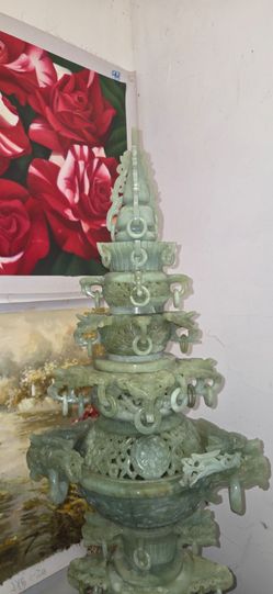Antique estate sales scroll left to see pictures scroll down to description for info and c65 more sculptures