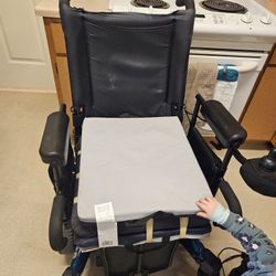 Electric Wheelchair