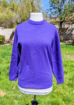 Classic Women's Small Giordano Lambswool Indigo Purple Pullover Sweater EUC