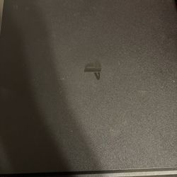 PS4 and NACON Revolution Unlimited Pro Controller