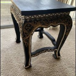 Plant Stand With Mirror Accents