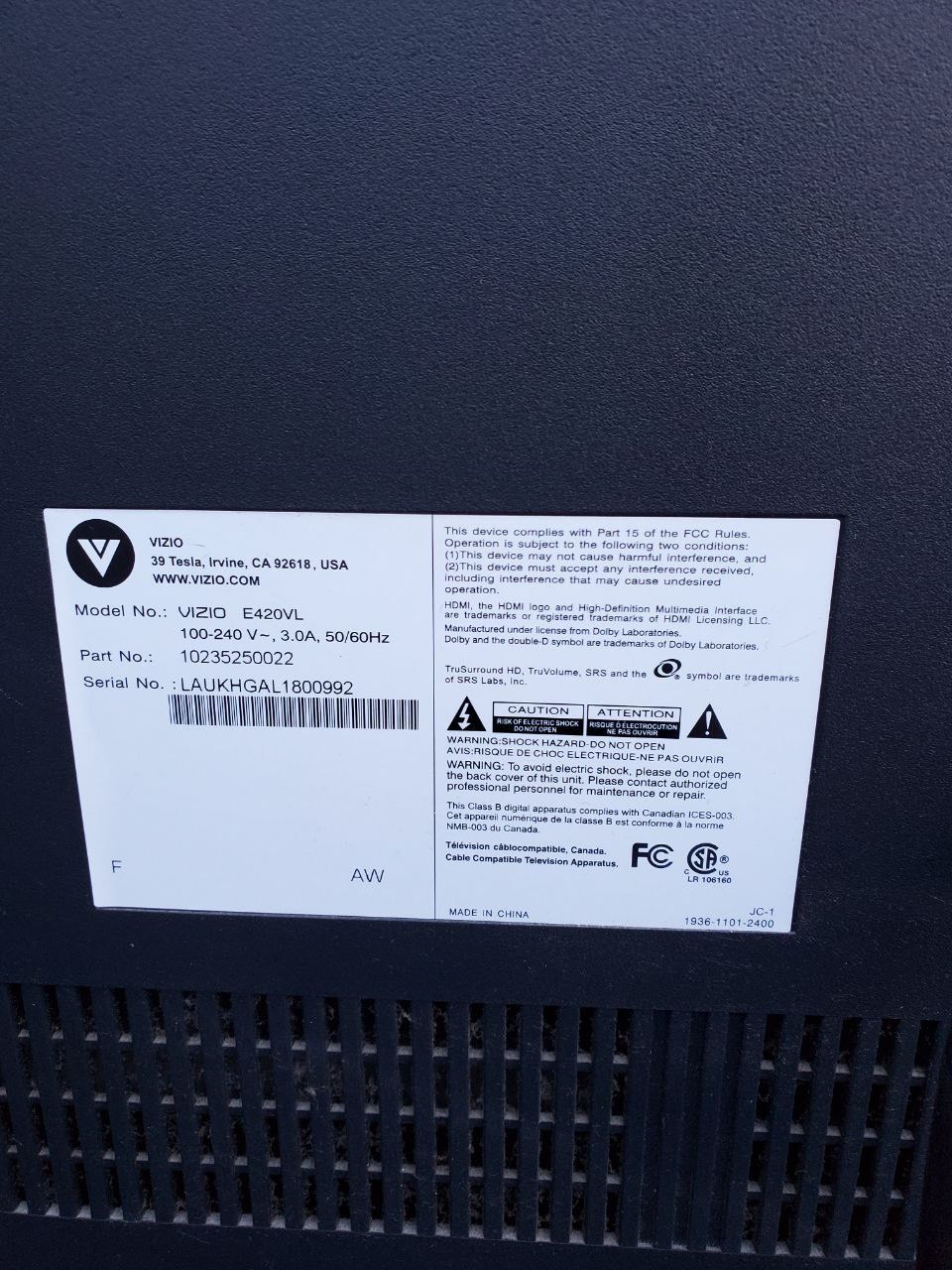 VIZIO E420VL LCD TV (E420VL) 42” for Sale in Los Angeles, CA OfferUp