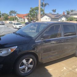 2011 Volkswagen Routan