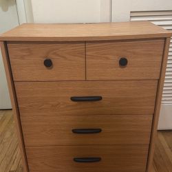 4 Drawers Chest