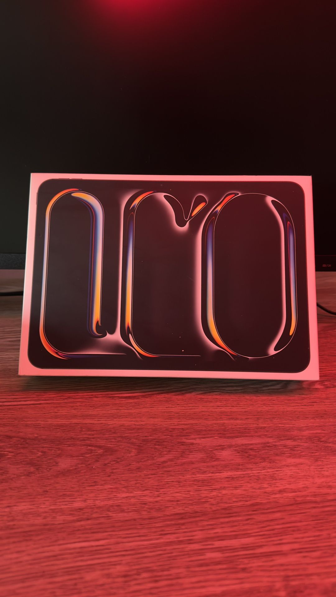 iPad M4 1TB Nano Glass Brand New Un Opened