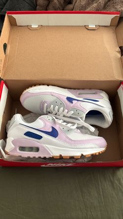 Nike Air Max 90 Sneakers