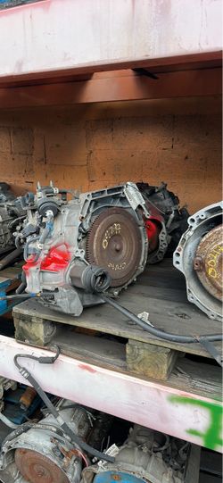 Motores transmisión y partes de autos