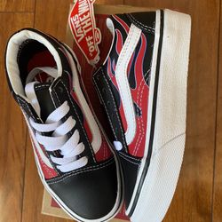 New Boys Vans Sz 10.5 Shoes Leather