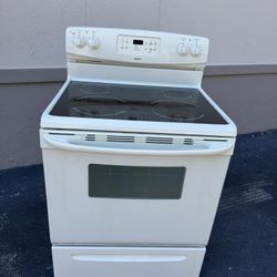 Kenmore Stove Good Condition Everything Works Fine 