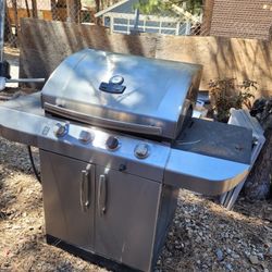 BBQ GRILL