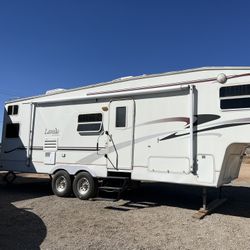 2003 Keystone Laredo Fifth Wheel 