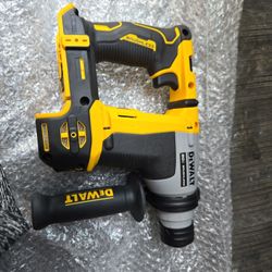 DEWALT 20VMAX BRUSHLESS 5/8" (16MM) SDS PLUS ROTARY HAMMER NEW (TOOL ONLY) PRICE IS FIRM 