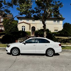2012 Volkswagen Jetta · 2.5L SE Sedan 4D