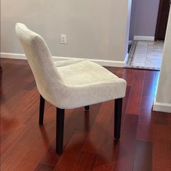 Brand New Set of 6 Dining Chairs – Below Market Price!