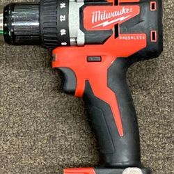 Milwaukee M18 Brushless 1/2" Drill/Driver‼️