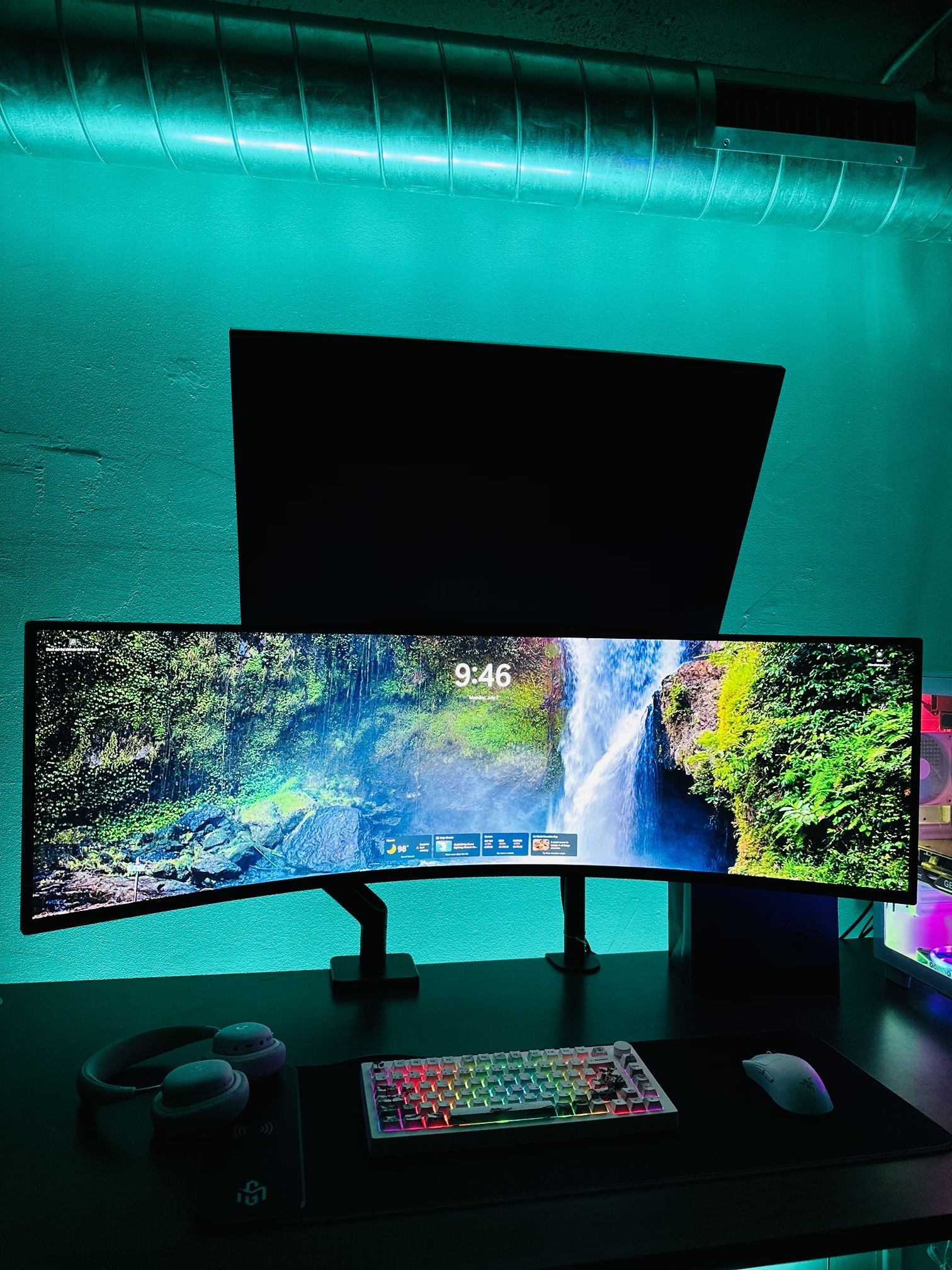 49” Samsung Odyssey G9 Gaming Monitor