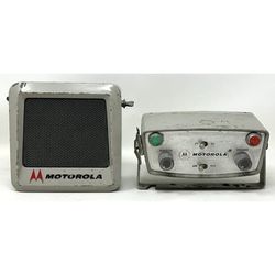 READ - 1950's Vintage Motorola TU324A Speaker & TCN6001AB-1 Radio Transceiver