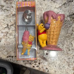 Disney Ice  Cream Scooper 