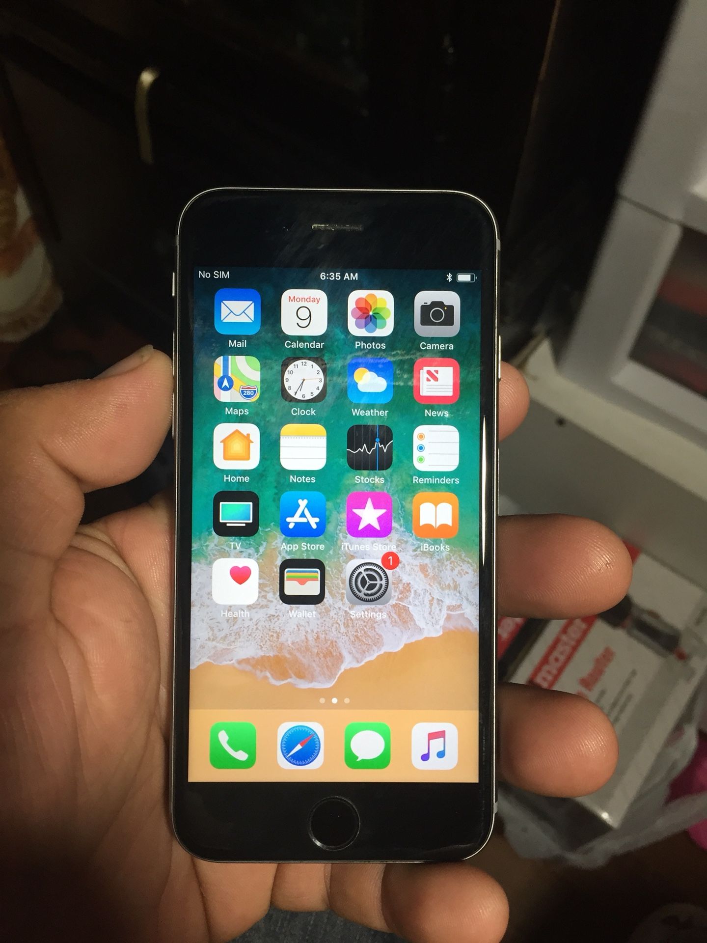 IPhone 6s 32gb Unlocked Like New