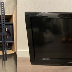 WEEKEND DEC 13-14 PICKUP! MountingDream MD2380 Tv Mount + Toshiba 1080p TV + Original Stand + Remote