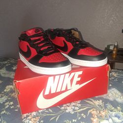 Nike Court Borough Low Recraft