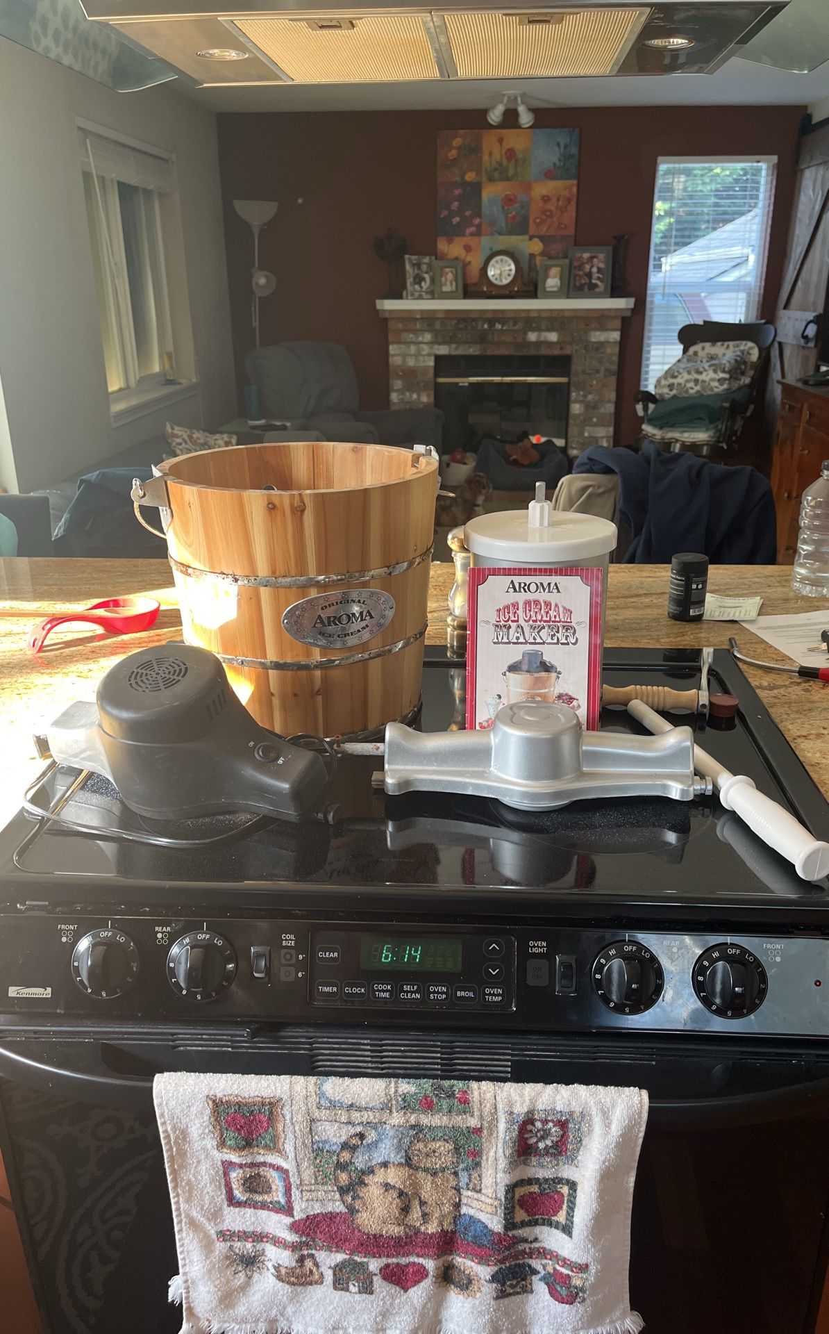 Electric Ice cream Maker