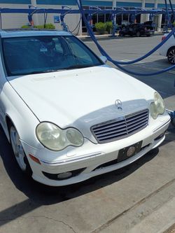 2005 Mercedes-Benz C-Class