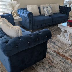 Sofa and Loveseat LR Set